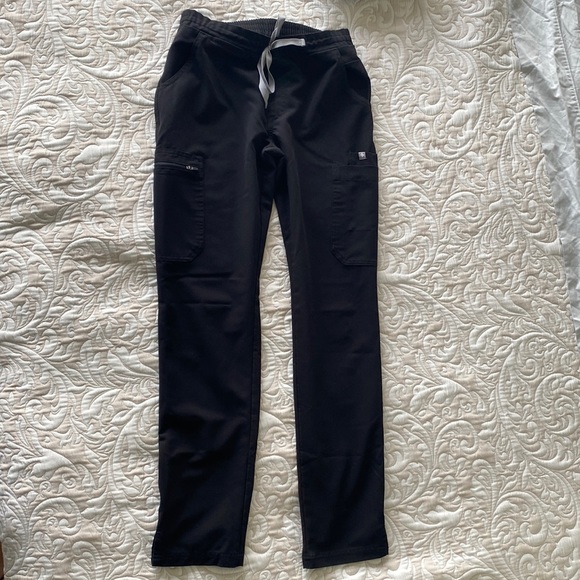 Figs scrub pants - Picture 1 of 9